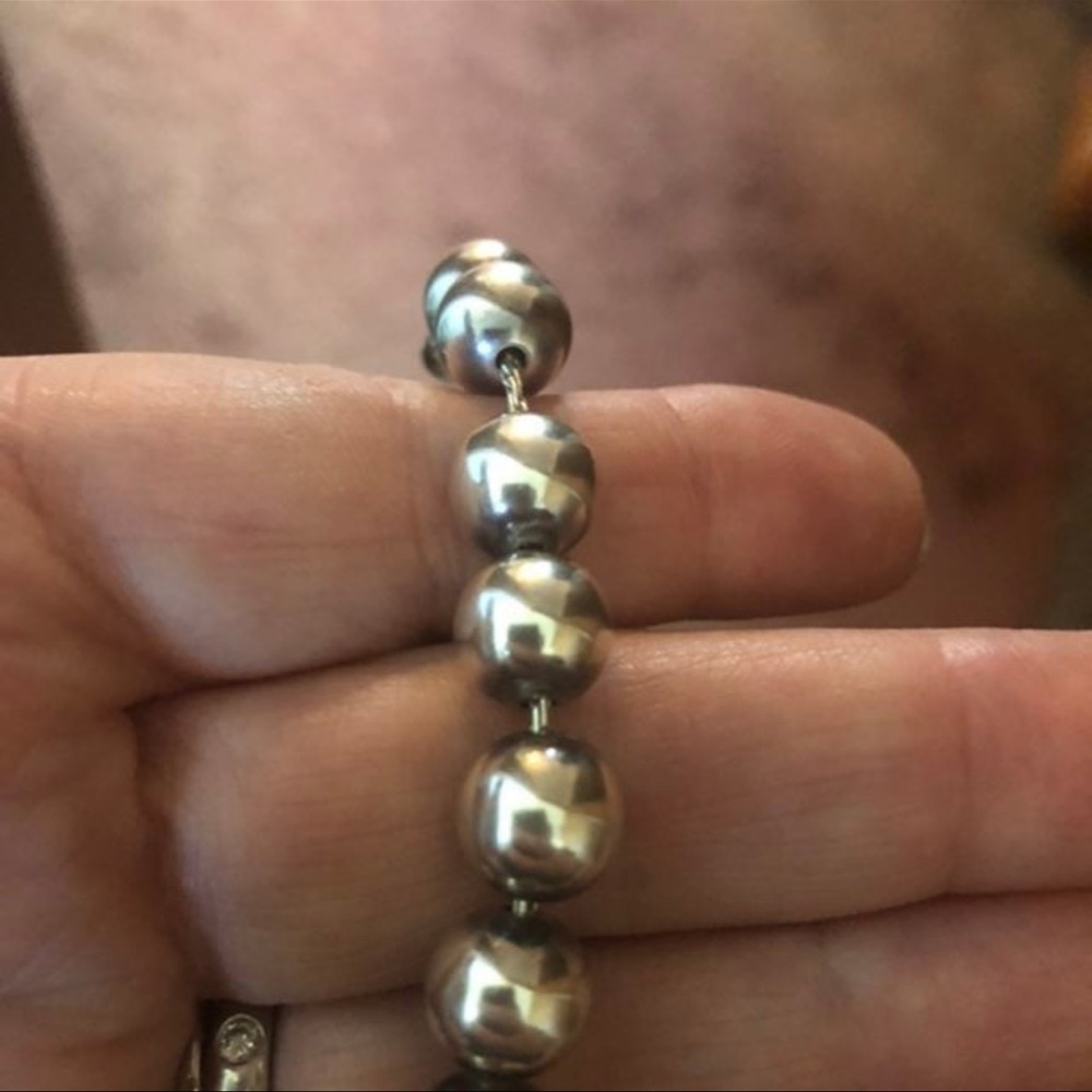 Tiffany authentic bead bracelet. 8mm. Gently used